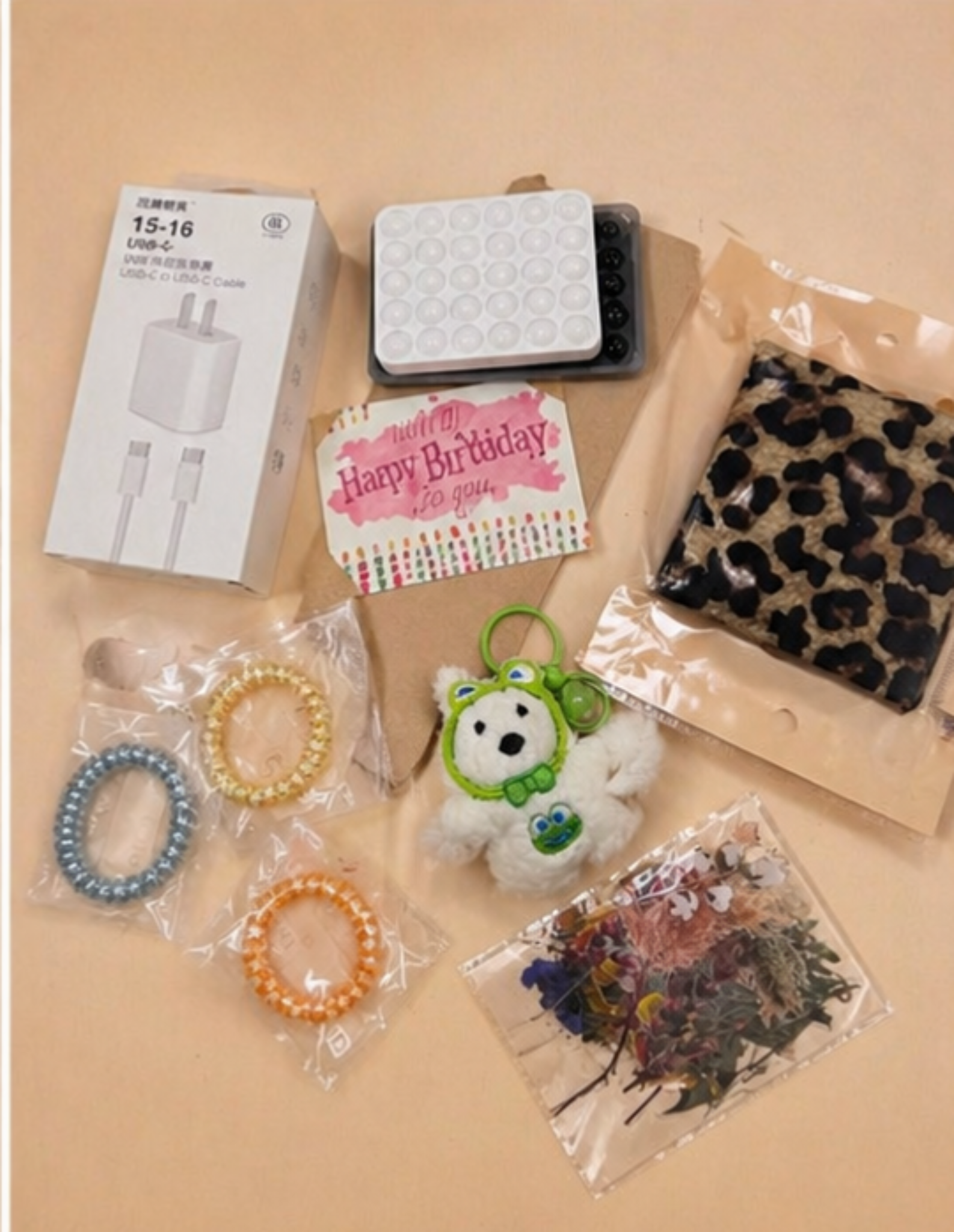 Aesthetic Gift Box – Cute Accessories Set – Birthday Gift for Her 🎁💗
